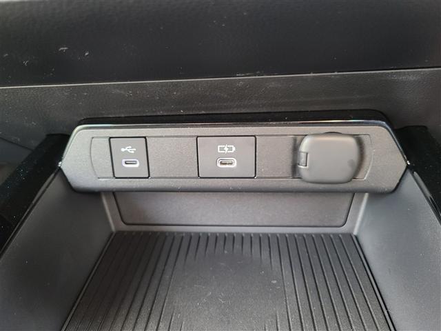 プリウス Ｇ　登録済未使用車　モデリスタフルエアロ　１５００Ｗ電源コンセント　ディスプレイオーディオ　バックカメラ　Ｂｌｕｅｔｏｏｔｈ　ＴＶ　ＰＫＳＢ　衝突被害軽減ブレーキ　レーダークルーズコントロール（23枚目）