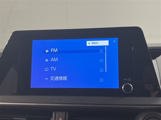 プリウス Ｇ　１オーナー　衝突被害軽減ブレーキ　ＬＥＤライト　フルセグＴＶ　ＡＣ１００Ｖ　アルミホイール　クルーズコントロール　ＴＶ　キーフリー　スマキー　カーテンエアバック　エアコン　イモビライザー　ＥＳＣ（9枚目）