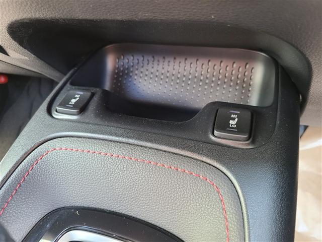 カローラスポーツ ハイブリッドＧ　Ｚ　衝突被害軽減Ｓ　Ｂモニ　盗難防止装置　ＬＥＤライト　オートクルーズコントロール　メモリ－ナビ　ドライブレコーダー　１オーナー　アルミホイール　スマートキ－　ＡＢＳ　パワーウィンドウ　オ－トエアコン（20枚目）