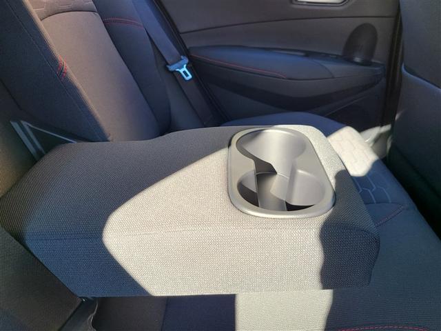 カローラスポーツ ハイブリッドＧ　Ｚ　衝突被害軽減Ｓ　Ｂモニ　盗難防止装置　ＬＥＤライト　オートクルーズコントロール　メモリ－ナビ　ドライブレコーダー　１オーナー　アルミホイール　スマートキ－　ＡＢＳ　パワーウィンドウ　オ－トエアコン（29枚目）