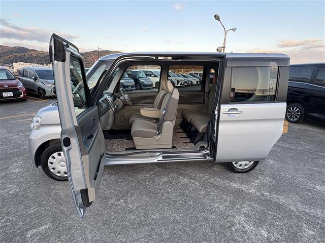 タント Xリミテッド セキュリティー パワーウィンド 運転席エアバック デュアルエアバック ベンチS フルオートエアコン キーレスエントリーシステム PS ABS キーフリースマートキー 左リアパワースライドドア(8枚目)