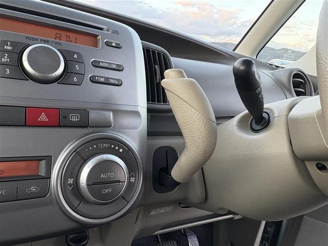 タント Xリミテッド セキュリティー パワーウィンド 運転席エアバック デュアルエアバック ベンチS フルオートエアコン キーレスエントリーシステム PS ABS キーフリースマートキー 左リアパワースライドドア(18枚目)