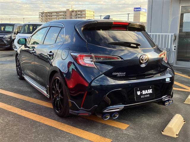 カローラスポーツ Ｇ　Ｚ　６速ＭＴ車　ガナドールマフラー　ＴＲＤフルエアロ　　４２０００キロ　大型ナビ　バックカメラ　Ｂｌｕｅｔｏｏｔｈ　　ＥＴＣ２．０　　ＢＳＭ　ワンオーナー　ブレーキホールド（4枚目）