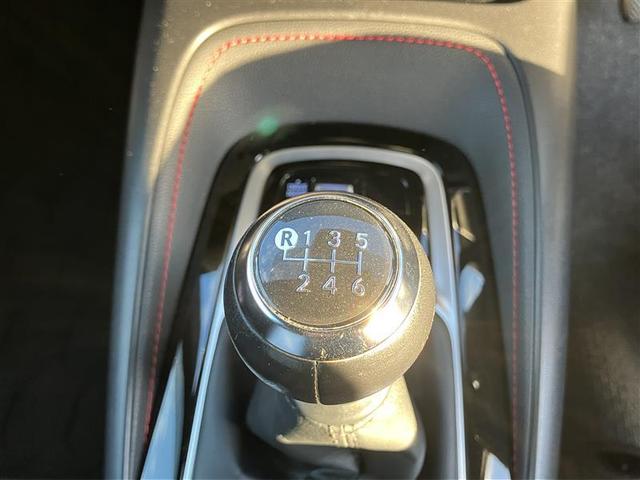 カローラスポーツ Ｇ　Ｚ　６速ＭＴ車　ガナドールマフラー　ＴＲＤフルエアロ　　４２０００キロ　大型ナビ　バックカメラ　Ｂｌｕｅｔｏｏｔｈ　　ＥＴＣ２．０　　ＢＳＭ　ワンオーナー　ブレーキホールド（21枚目）