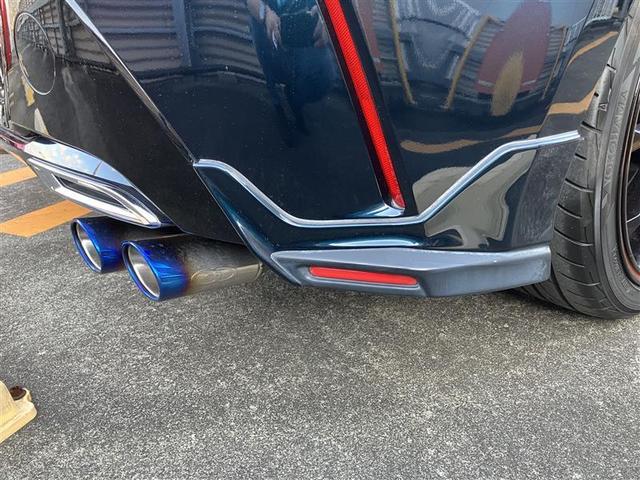 カローラスポーツ Ｇ　Ｚ　６速ＭＴ車　ガナドールマフラー　ＴＲＤフルエアロ　　４２０００キロ　大型ナビ　バックカメラ　Ｂｌｕｅｔｏｏｔｈ　　ＥＴＣ２．０　　ＢＳＭ　ワンオーナー　ブレーキホールド（26枚目）