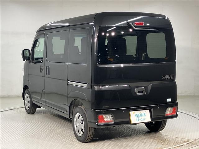 ハイゼットカーゴ クルーズターボ　パワーステアリング　ＬＥＤヘッドライト　パートタイム４ＷＤ　ＥＳＣ　スマートキー　アイドリングストップ　キーフリー　ＡＢＳ　オートエアコン　セキュリティ　前席パワーウインドウ　衝突回避支援ブレーキ（4枚目）