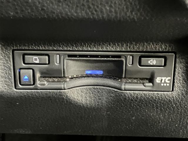 シエンタ Z 1オナ W電動ドア イモビ クルーズC LEDヘッドランプ ETC Sキー 横滑り防止機能 メモリーナビ パワーウィンドウ 記録簿 エアバック ABS ドラレコ カーテンエアバック ウォークスルー(8枚目)