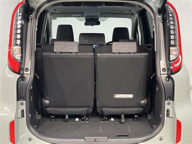 シエンタ Z 1オナ W電動ドア イモビ クルーズC LEDヘッドランプ ETC Sキー 横滑り防止機能 メモリーナビ パワーウィンドウ 記録簿 エアバック ABS ドラレコ カーテンエアバック ウォークスルー(19枚目)