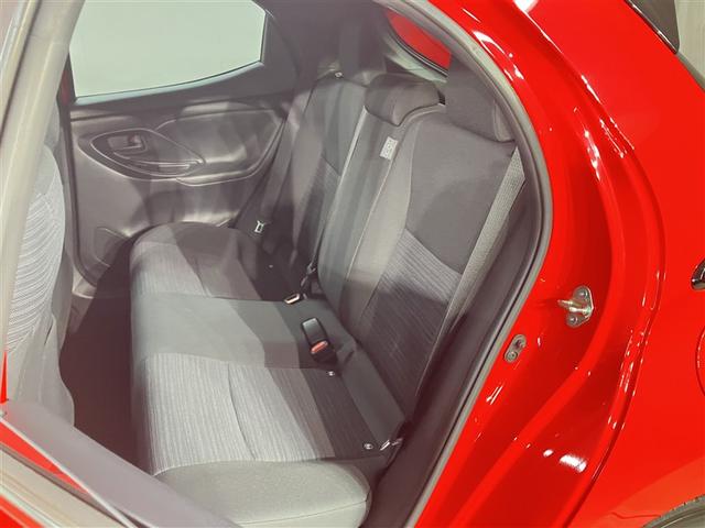 ヤリス ハイブリッドZ 5人乗り 10000キロ 全周囲カメラ 1500W給電 ナビ&フルセグTV Bluetooth スマートキー LEDヘッドライト ドラレコ シートヒーター ブラインドスポットモニター ワンオーナー(20枚目)