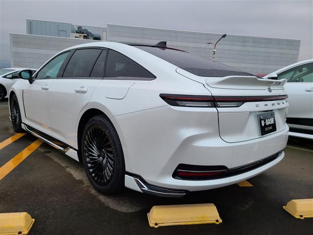 クラウン Z モデリスタフルエアロ 登録済未使用車 ブラックパッケージ 全周囲カメラ 1500W電源コンセント パワーバックドア パノラマフール(4枚目)