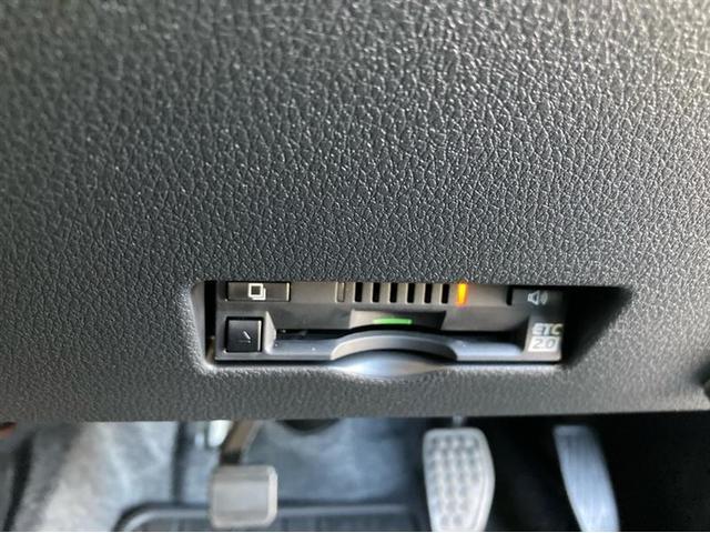デッキバン 届出済み未使用車 54KM Bluetooth対応 バックカメラ LEDヘッドライト フルセグ 横滑り防止装置 オートエアコン 4WD アルミホイール ハードカーゴ ルーフラック フォグライト(7枚目)