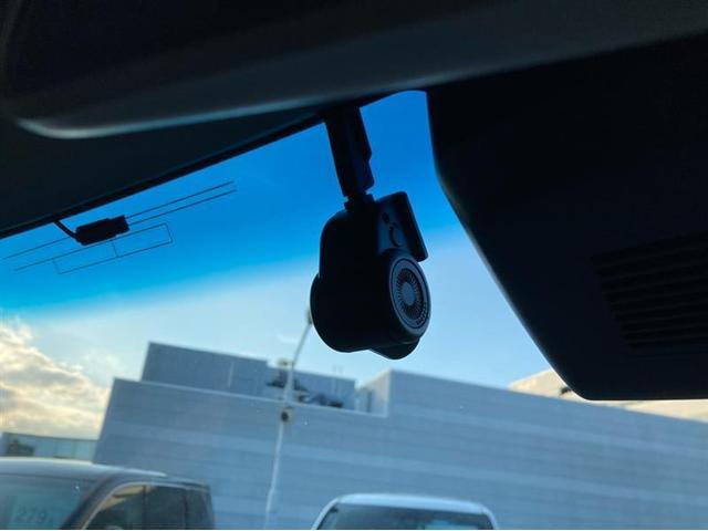 デッキバン　届出済み未使用車　５４ＫＭ　Ｂｌｕｅｔｏｏｔｈ対応　バックカメラ　ＬＥＤヘッドライト　フルセグ　横滑り防止装置　オートエアコン　４ＷＤ　アルミホイール　ハードカーゴ　ルーフラック　フォグライト(11枚目)
