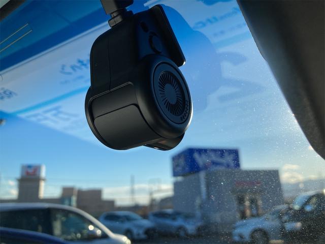 デッキバン 届出済み未使用車 54KM Bluetooth対応 バックカメラ LEDヘッドライト フルセグ 横滑り防止装置 オートエアコン 4WD アルミホイール ハードカーゴ ルーフラック フォグライト(35枚目)