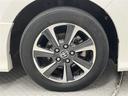 トヨタ純正アルミホイール装着です。