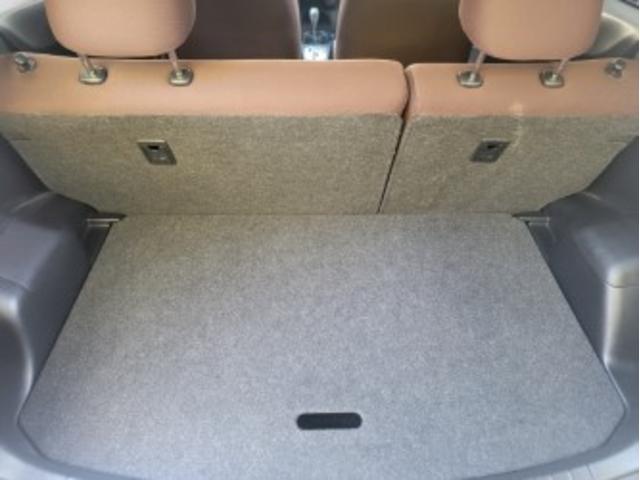 ヴィッツ ジュエラ　ナビゲーション・バックモニター・ＥＴＣ・ウインカードアミラー・スマートキー（11枚目）