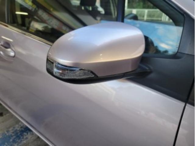 ヴィッツ ジュエラ　ナビゲーション・バックモニター・ＥＴＣ・ウインカードアミラー・スマートキー（22枚目）