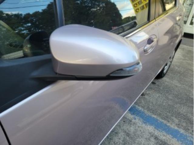 ヴィッツ ジュエラ　ナビゲーション・バックモニター・ＥＴＣ・ウインカードアミラー・スマートキー（23枚目）