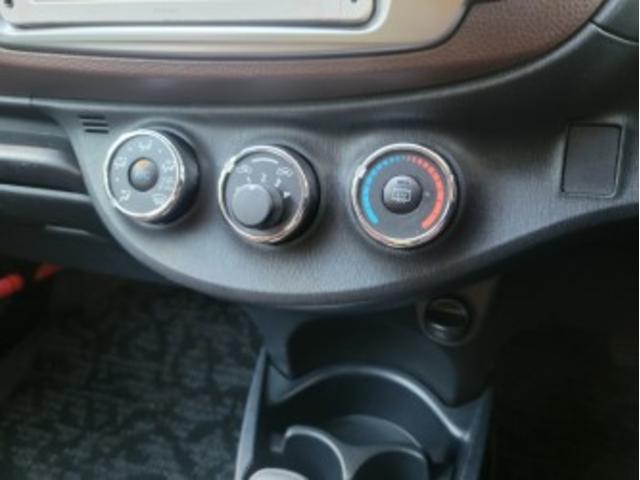 ヴィッツ ジュエラ　ナビゲーション・バックモニター・ＥＴＣ・ウインカードアミラー・スマートキー（31枚目）