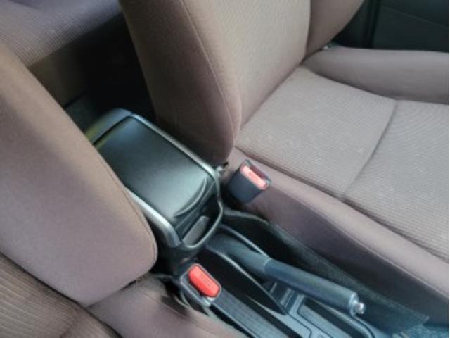 ヴィッツ ジュエラ　ナビゲーション・バックモニター・ＥＴＣ・ウインカードアミラー・スマートキー（36枚目）