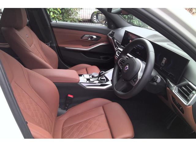 B3 ツーリング オールラッド メリノフルレザータルトゥフォ・ALPINAセーフティーPKG・ALPINAパドル・ALPINAクラシック20インチAW・アコースティックガラス・パノラマサンルーフ・ランバーサポート・ハーマンカードン(10枚目)