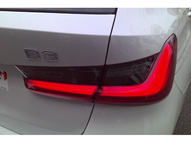 B3 ツーリング オールラッド メリノフルレザータルトゥフォ・ALPINAセーフティーPKG・ALPINAパドル・ALPINAクラシック20インチAW・アコースティックガラス・パノラマサンルーフ・ランバーサポート・ハーマンカードン(36枚目)