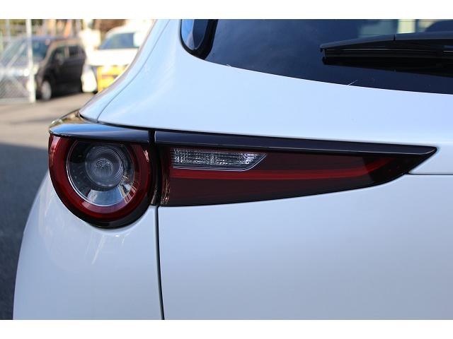 ＣＸ－３０ ＸＤ　ブラックトーンエディション　純正ナビ／３６０°カメラ／ＴＶ／温熱電動シート／ＬＥＤ／運転支援／純正１８ＡＷ／ＥＴＣ（16枚目）