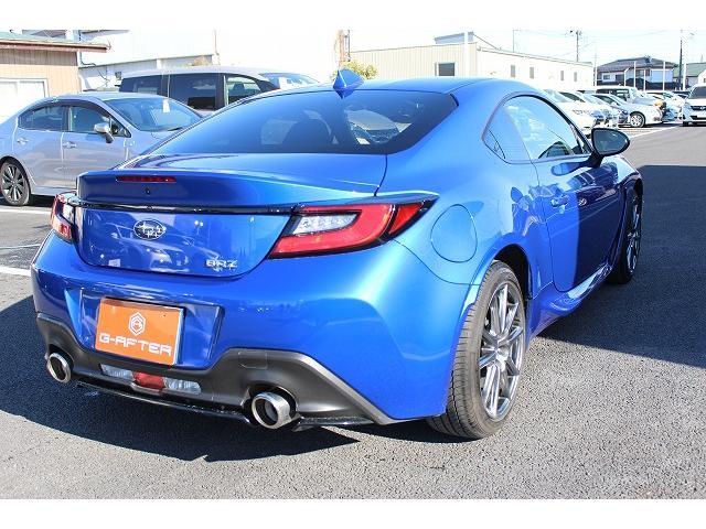 ＢＲＺ Ｒ　１オーナー／６ＭＴ／ＳＴＩエアロ／純正９型ナビ／バックカメラ／地デジ／クルーズコントロール／純正１７インチアルミホイール（6枚目）