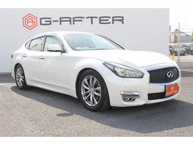 フーガ ３７０ＧＴ　純正ナビ／地デジ／３６０°カメラ／衝突軽減ブレーキ／レーダークルーズコントロール／ＬＥＤヘッドライト／ＥＴＣ／純正１８アルミホイール／（4枚目）