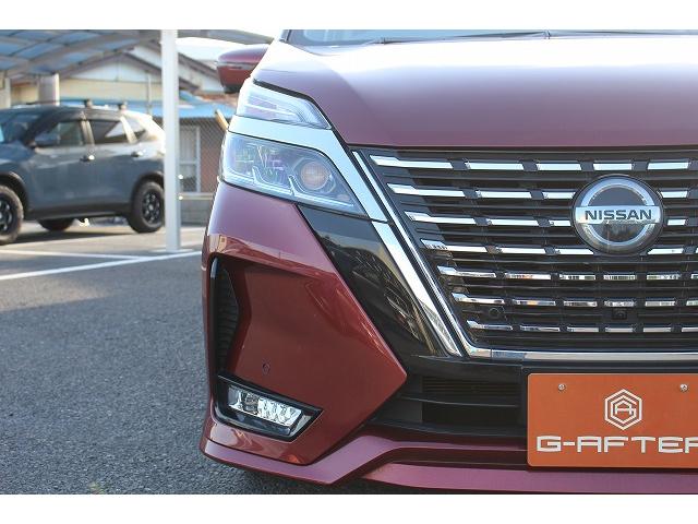 セレナ ハイウェイスターＶ　後期型／１０型ナビ／地デジ／３６０度カメラ／衝突軽減／レーダークルーズ／両側電動／ＬＥＤ／（13枚目）