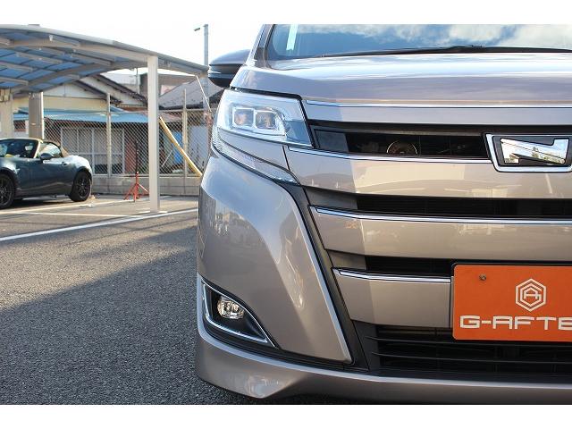 ノア Ｇ　純正１０型ナビ／Ｂカメラ／片側電動ドア／衝突軽減／シートヒーター／クルコン／ＬＥＤ／ＥＴＣ（14枚目）