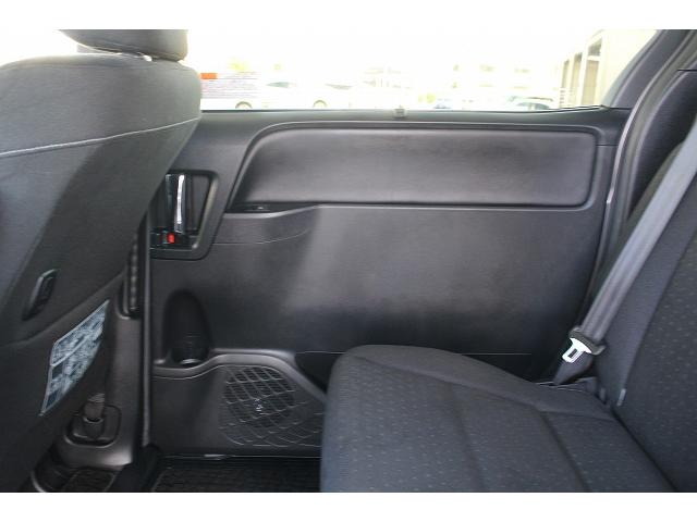 ノア Ｇ　純正１０型ナビ／Ｂカメラ／片側電動ドア／衝突軽減／シートヒーター／クルコン／ＬＥＤ／ＥＴＣ（29枚目）