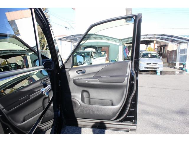 セレナ ｅ－パワー　ハイウェイスターＶ　プロパイロット／純正９型ナビ／地デジ／全周囲カメラ／衝突軽減ブレーキ／両側電動ブレーキ／ＬＥＤ／ＥＴＣ／（28枚目）