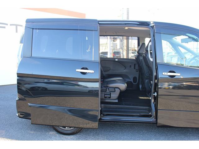 セレナ ｅ－パワー　ハイウェイスターＶ　プロパイロット／純正９型ナビ／地デジ／全周囲カメラ／衝突軽減ブレーキ／両側電動ブレーキ／ＬＥＤ／ＥＴＣ／（30枚目）