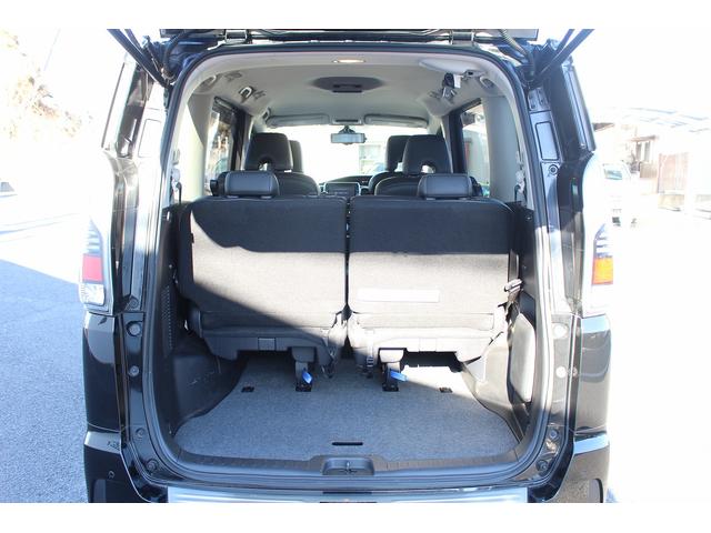 セレナ ｅ－パワー　ハイウェイスターＶ　プロパイロット／純正９型ナビ／地デジ／全周囲カメラ／衝突軽減ブレーキ／両側電動ブレーキ／ＬＥＤ／ＥＴＣ／（32枚目）