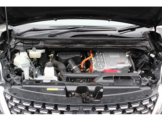 セレナ ｅ－パワー　オーテック　セーフティパッケージ　純正１０型ナビ／地デジ／全周囲カメラ／プロパイロット／両側電動／レーダークルーズ／純正１６ＡＷ／ＥＴＣ（47枚目）