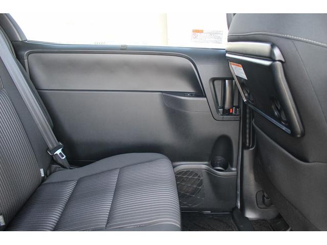 ヴォクシー ＺＳ　ワンオーナー／純正９型ナビ／地デジ／Ｂカメラ／パワースライドドア／ＬＥＤ／ＥＴＣ／クルコン／（24枚目）