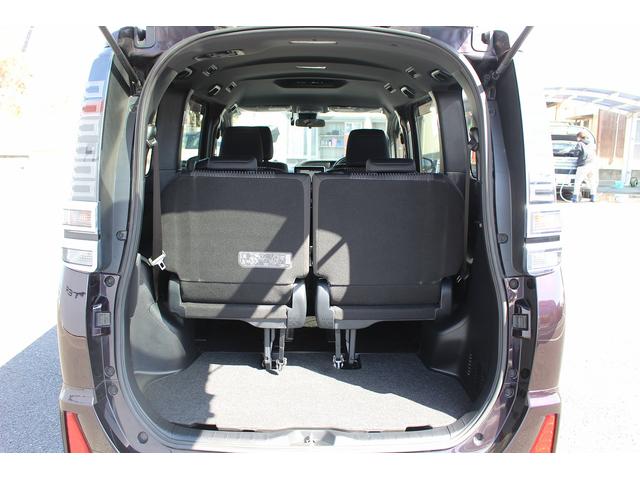 ヴォクシー ＺＳ　ワンオーナー／純正９型ナビ／地デジ／Ｂカメラ／パワースライドドア／ＬＥＤ／ＥＴＣ／クルコン／（27枚目）