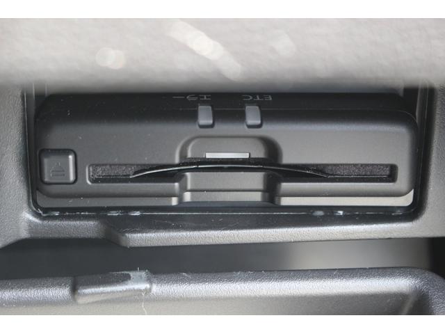 セレナ ｅ－パワー　ハイウェイスターＶ　純正１０型ナビ／地デジ／３６０°カメラ／両側電動／クルコン／衝突軽減／ＬＥＤ／ＥＴＣ（6枚目）