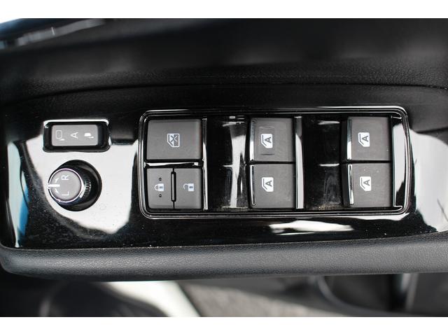 ヴェルファイア ２．５Ｚ　Ａエディション　純正９型ナビ／地デジ／Ｂカメラ／両側電動／クルコン／コーナーセンサー／プッシュスタート／ＥＴＣ／（52枚目）