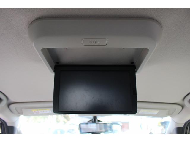 セレナ ハイウェイスターＶ　プロパイロット／１０型ナビ／全周囲／後席モニタ／両側電動／純正１６ＡＷ／ＥＴＣ／ＬＥＤ／（7枚目）