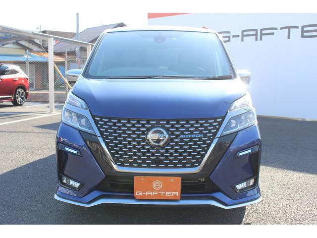セレナ 　純正１０型ナビ／全周囲／地デジ／プロパイロット／ステアリングヒーター／両側電動／純正１７ＡＷ／ＥＴＣ／（3枚目）