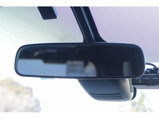 セレナ 　純正１０型ナビ／全周囲／地デジ／プロパイロット／ステアリングヒーター／両側電動／純正１７ＡＷ／ＥＴＣ／（60枚目）
