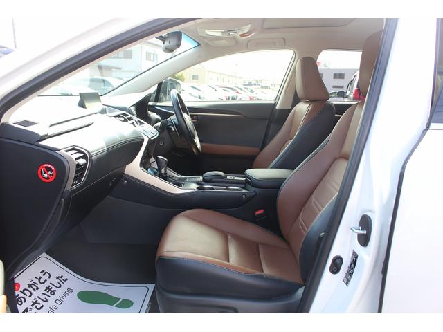 ＮＸ ＮＸ３００ｈ　バージョンＬ　サンルーフ／茶革／純正ナビ／地デジ／全周囲カメラ／３眼ＬＥＤ／シートヒーター／電動Ｒゲート／（52枚目）