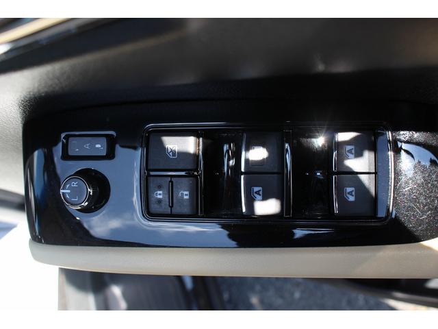 アルファード ２．５Ｘ　後席モニター／純正１０型ナビ／地デジＢカメラ／衝突軽減／両側電動／ＬＥｄ／ＥＴＣ（48枚目）