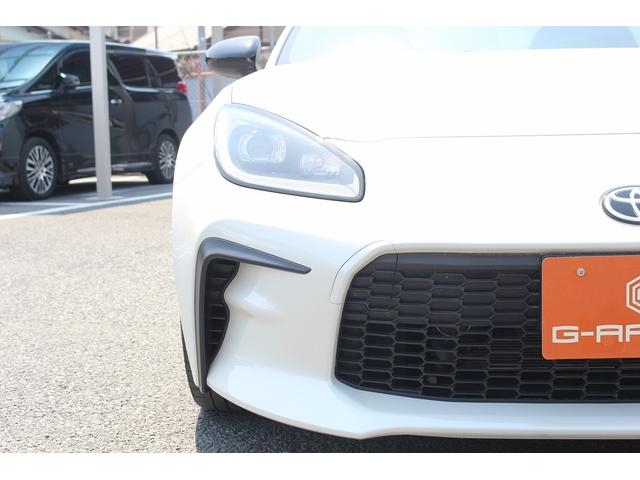 ＧＲ８６ ＲＺ　６ＭＴ／純正９型ナビ／Ｂカメラ／シートヒーター／社外マフラー／クルコン／ＬＥＤ／ＥＴＣ／（18枚目）