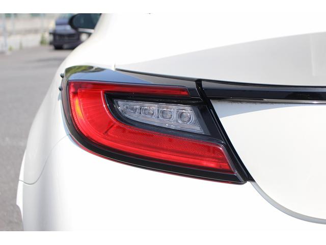 ＧＲ８６ ＲＺ　６ＭＴ／純正９型ナビ／Ｂカメラ／シートヒーター／社外マフラー／クルコン／ＬＥＤ／ＥＴＣ／（21枚目）