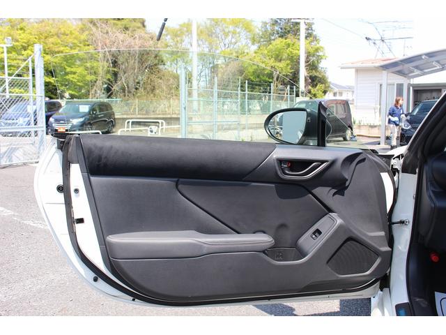 ＧＲ８６ ＲＺ　６ＭＴ／純正９型ナビ／Ｂカメラ／シートヒーター／社外マフラー／クルコン／ＬＥＤ／ＥＴＣ／（31枚目）