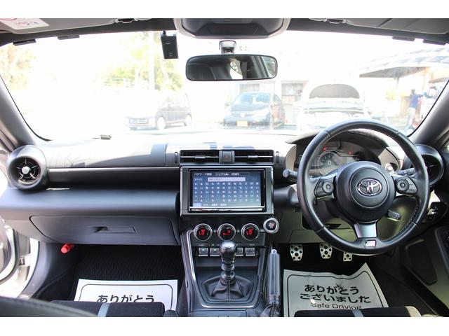 ＧＲ８６ ＲＺ　６ＭＴ／純正９型ナビ／Ｂカメラ／シートヒーター／社外マフラー／クルコン／ＬＥＤ／ＥＴＣ／（38枚目）