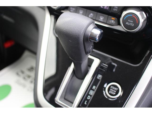 セレナ ハイウェイスター　Ｖセレクション　両側電動／社外ナビ／地デジ３６０°カメラ／クルコン／ＬＥＤ／ＥＴＣ／純正１６ＡＷ（55枚目）