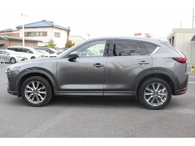 ＣＸ－５ ＸＤ　エクスクルーシブモード　走行３．８万ｋｍ／茶革シート／ＢＯＳＥサウンドシステム／メーカーナビ／地上デジタル／３６０°カメラ／シートベンチレーション／電動リアゲート／ＥＴＣ／衝突軽減ブレーキ／純正１９インチアルミホイール／（9枚目）